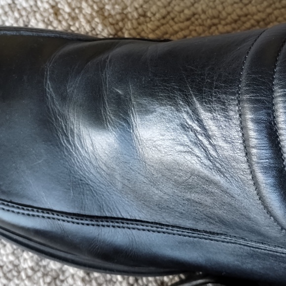 Kenneth Cole leather black men shoes. Size 8 never worn. - Picture 8 of 8